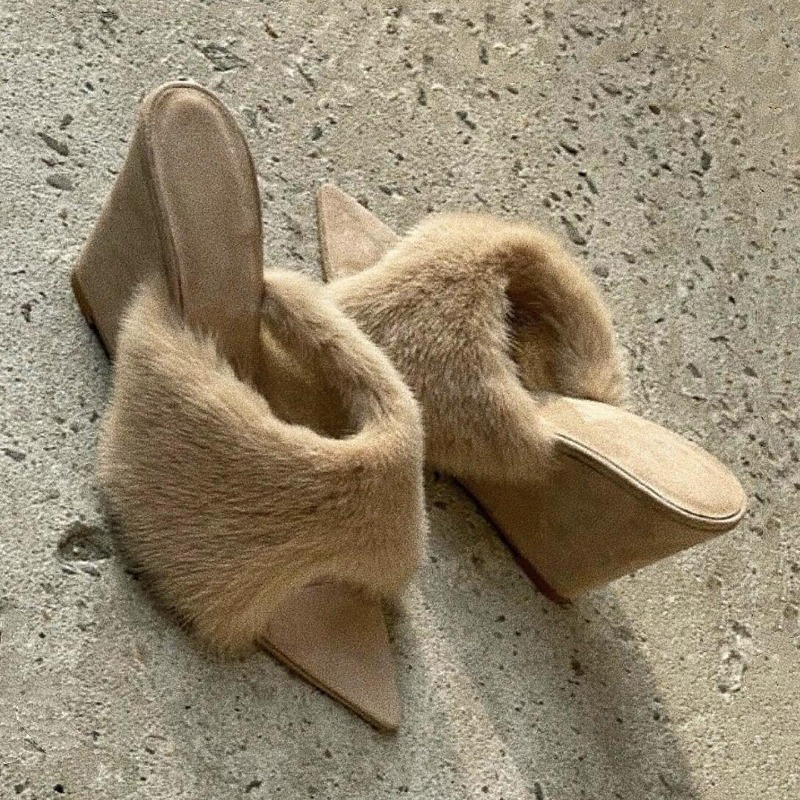 Winter Clothing Women'S - Sandal Wanita Bulu Wedges Platform Sandal
