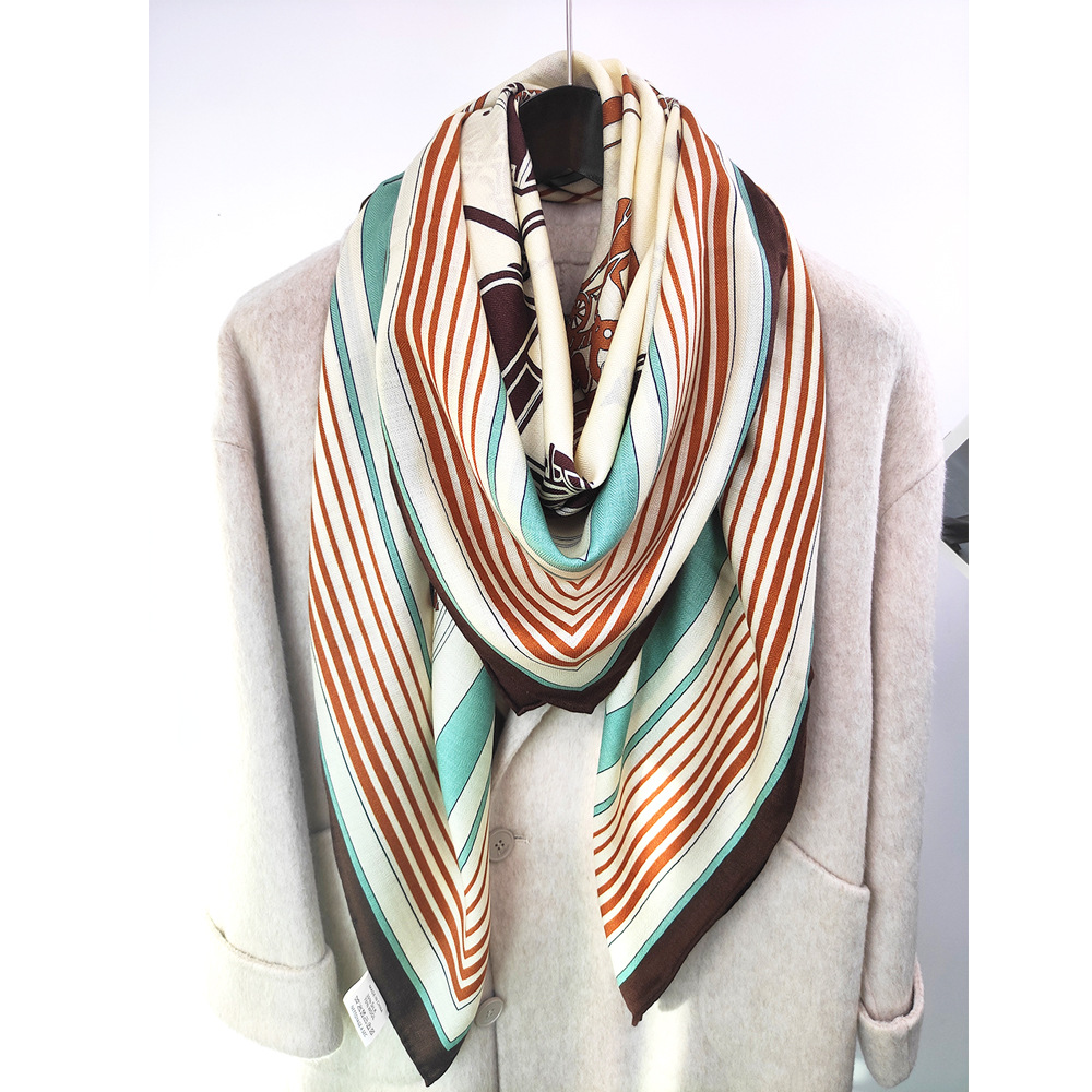 Syal Merek Musim Dingin 135CM  - Winter Clothing Hong Kong ulasan dan harga