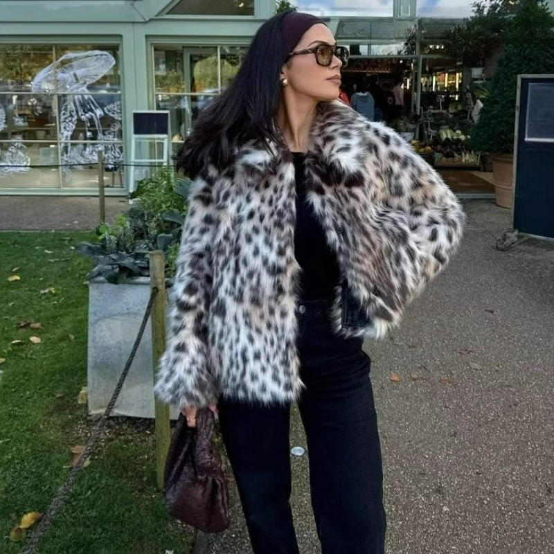 Pakaian Wanita Eropa yang Cant - Winter Clothing Europe ulasan dan harga